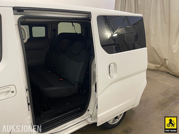Nissan e-NV200 13 of 30