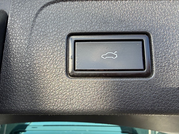 Volkswagen Passat Alltrack 23 of 23