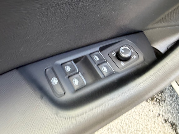 Volkswagen Passat Alltrack 20 of 23