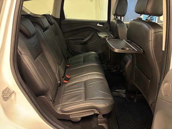 Ford Kuga 25 of 29