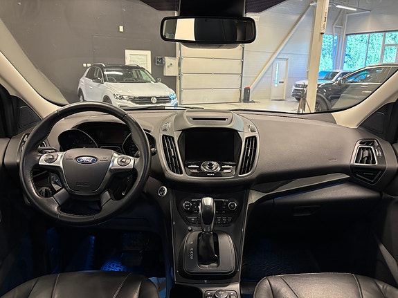 Ford Kuga 14 of 29
