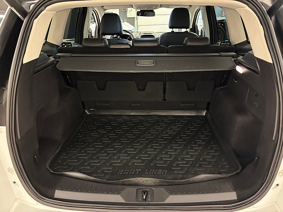 Ford Kuga 28 of 29
