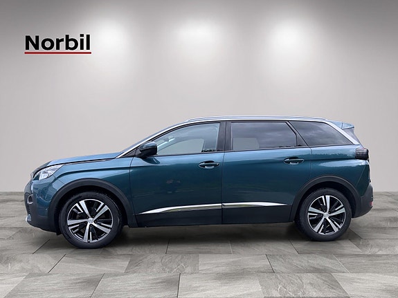 Peugeot 5008 2 of 21