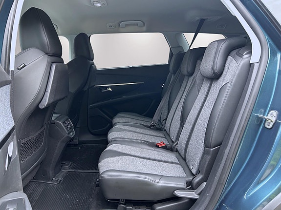 Peugeot 5008 12 of 21