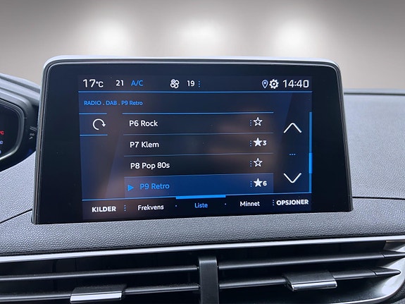 Peugeot 5008 16 of 21