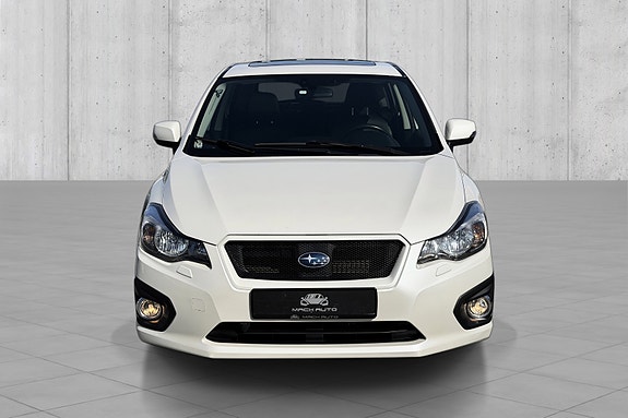 Subaru Impreza 3 of 18
