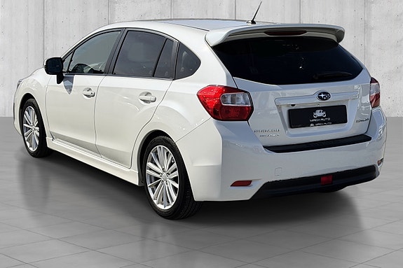 Subaru Impreza 6 of 18