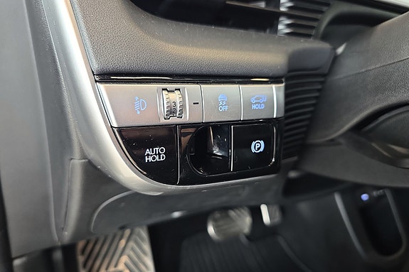 Hyundai Ioniq 5 18 of 30