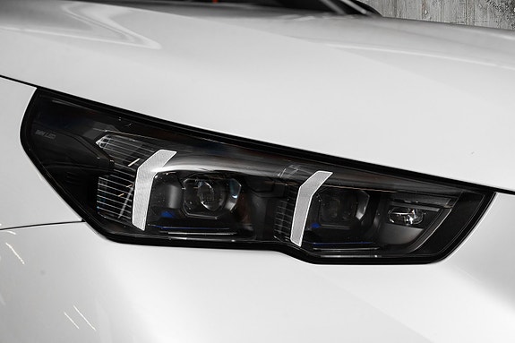 BMW i5 15 of 30