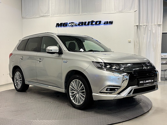 Mitsubishi Outlander 2 of 25