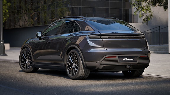 Porsche Macan 4 of 9