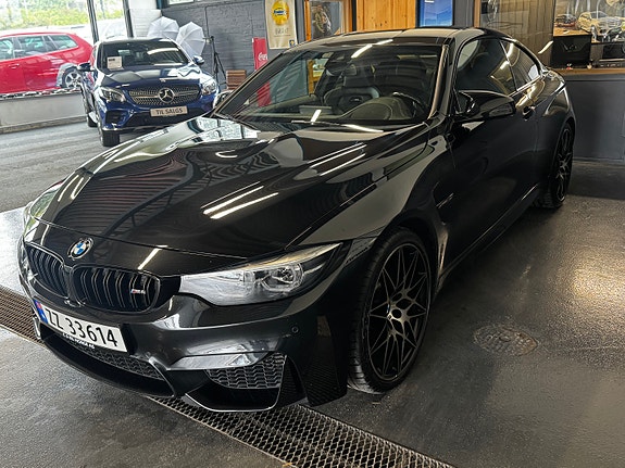 BMW M4 5 of 21