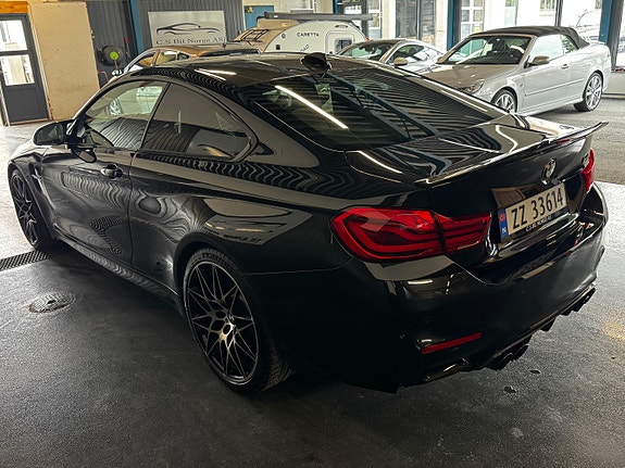 BMW M4 4 of 21