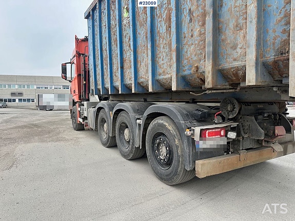 Mercedes-Benz Arocs 8x4 fullt brøyterigget krokbil m/ underliggende skjær og 2023 JOAB L24 krok 7 of 30