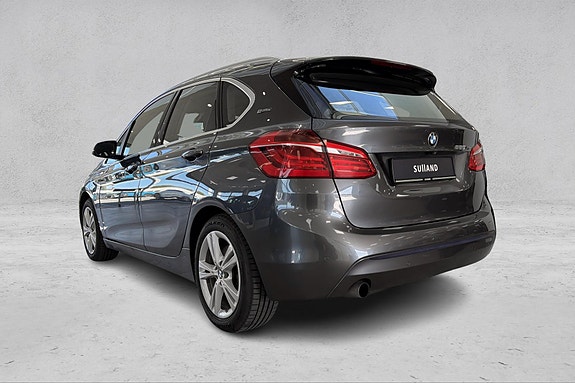 BMW 225xe 3 of 25