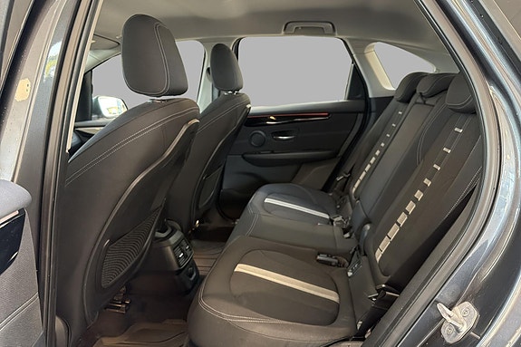 BMW 225xe 17 of 25