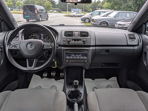 Skoda Fabia 9 of 30