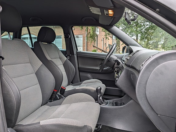 Skoda Fabia 17 of 30