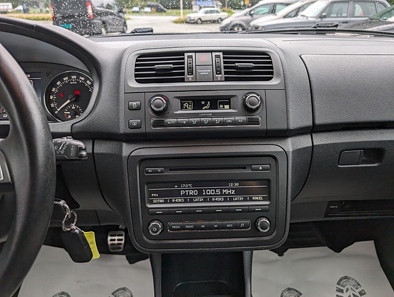 Skoda Fabia 11 of 30