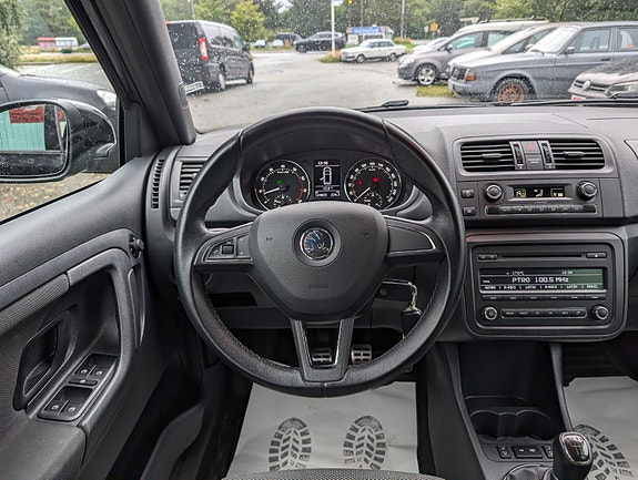 Skoda Fabia 10 of 30
