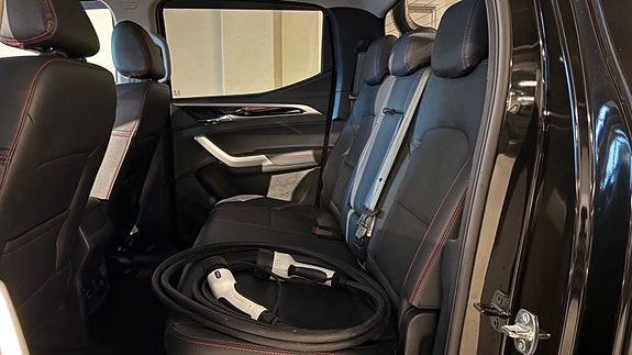 Maxus T90 EV 22 of 25