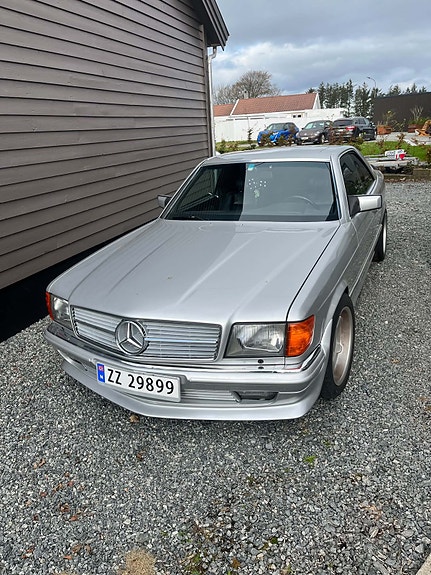 Mercedes-Benz 500 SEC 2 of 13