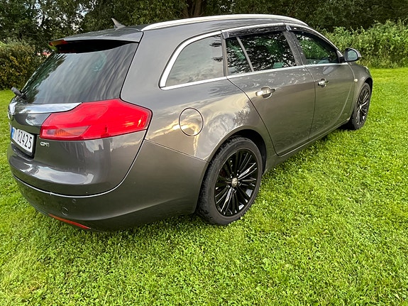 Opel Insignia 18 of 29
