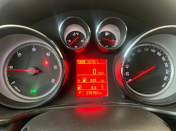 Opel Insignia 3 of 29