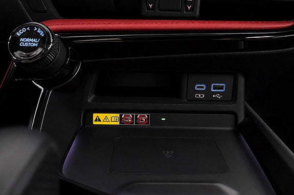 Lexus NX450h 9 of 30
