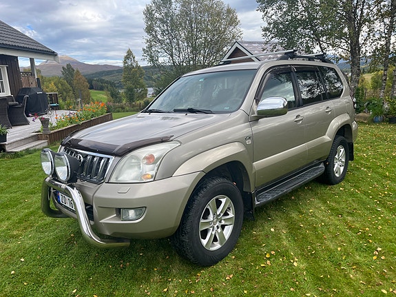 Toyota Land Cruiser 5 of 19