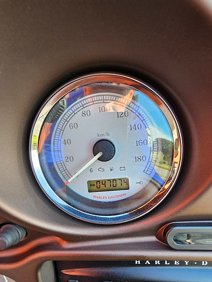 Harley-Davidson FLHX Street Glide 10 of 10