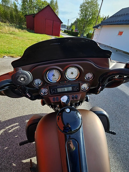 Harley-Davidson FLHX Street Glide 9 of 10
