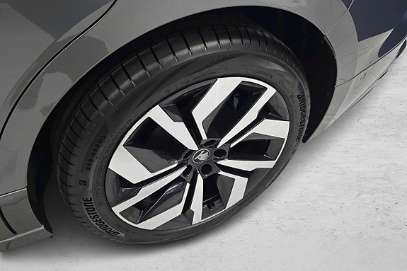 Skoda Enyaq 23 of 26