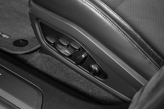 Porsche Taycan GTS 28 of 30
