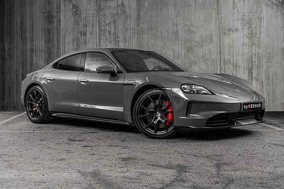 Porsche Taycan GTS 2 of 30