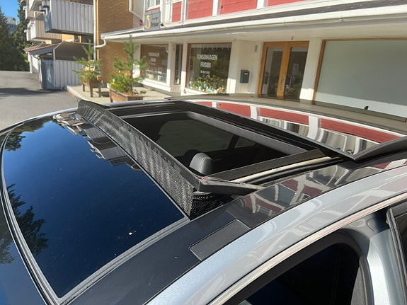 Mercedes-Benz E220 d 12 of 18