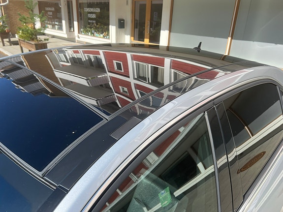 Mercedes-Benz E220 d 10 of 18