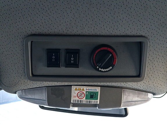 Mercedes-Benz Sprinter 14 of 14