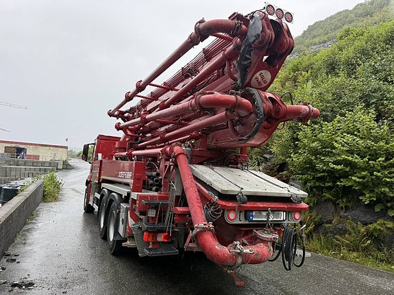 Mercedes-Benz Arocs 6x4 Junjin JXZ37-5 18HP 4 of 30
