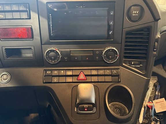Mercedes-Benz Arocs 6x4 Junjin JXZ37-5 18HP 17 of 30