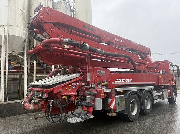 Mercedes-Benz Arocs 6x4 Junjin JXZ37-5 18HP 6 of 30