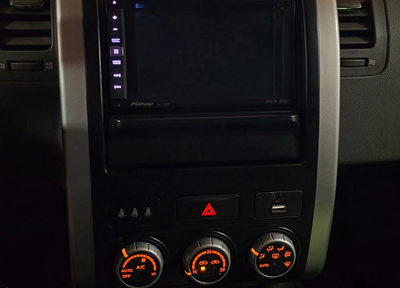 Nissan X-Trail 26 of 30