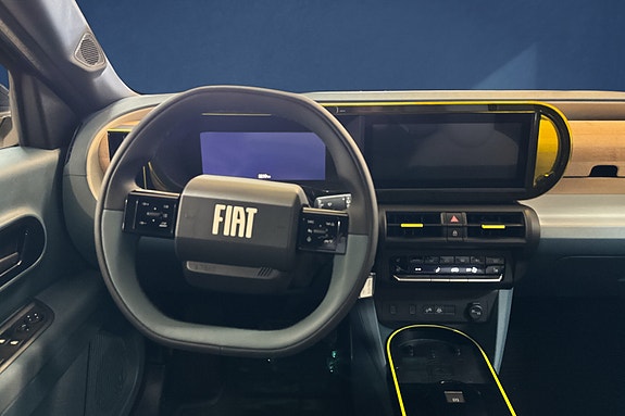 Fiat Grande Panda 14 of 20
