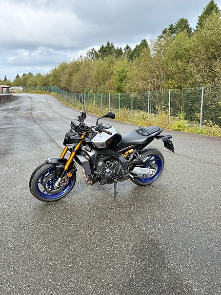 Yamaha MT-09 SP 5 of 8