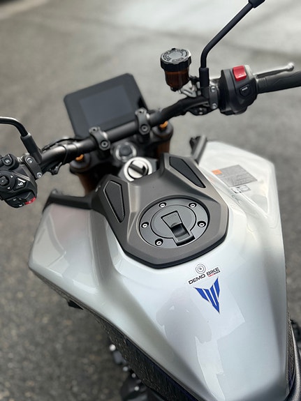 Yamaha MT-09 SP 3 of 8