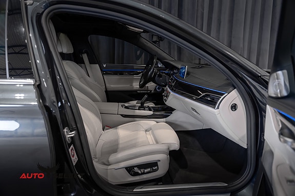 BMW 730d 22 of 30