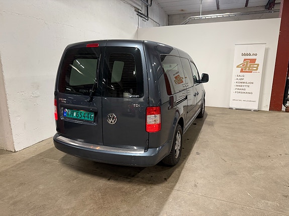 Volkswagen Caddy Maxi 10 of 30