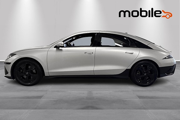 Hyundai Ioniq 6 20 of 26