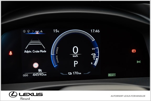 Lexus RZ450e 26 of 30
