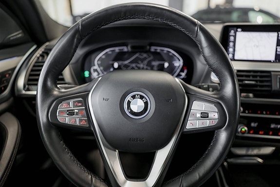 BMW iX3 15 of 30
